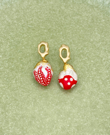 Dots Obsession Baroque Pearl Drop Earrings