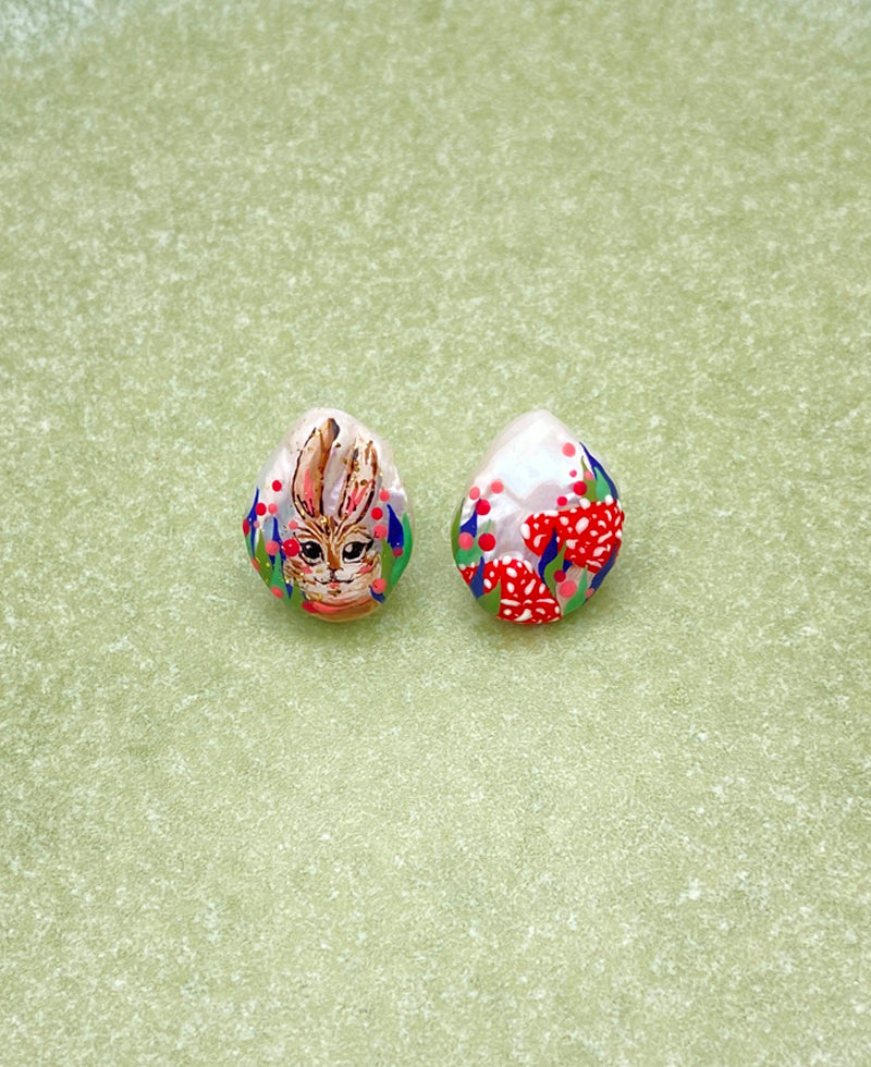 Bunny Baroque Pearl Stud Earrings